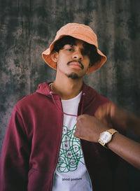 Good Posture "Oni Suru" Editorial