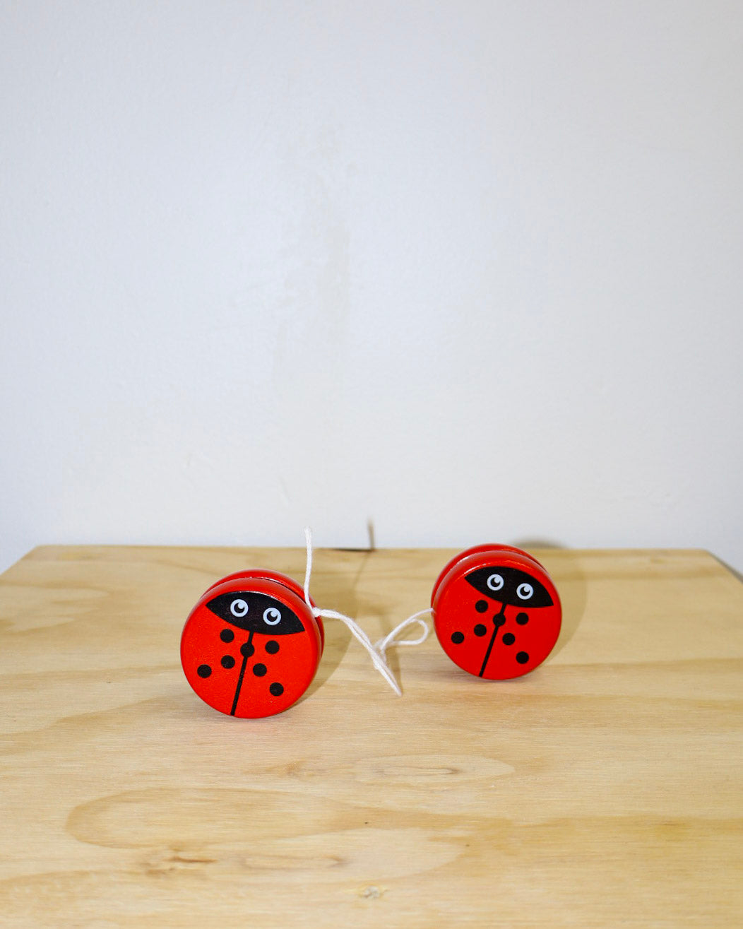 Wooden Ladybug Yo-Yo Toy